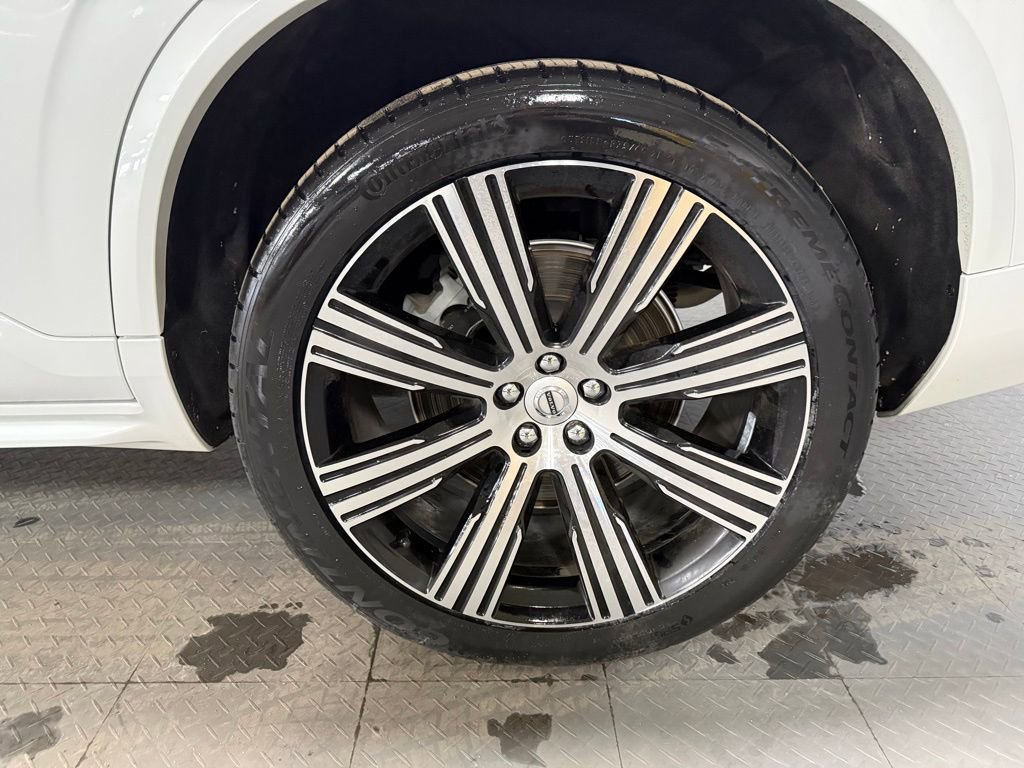 Used 2022 Volvo XC90 T8 Inscription w/ Lounge Package image 7