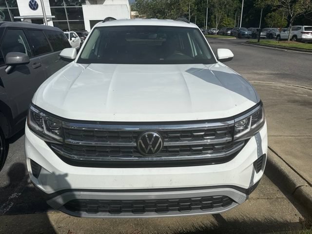 Certified 2023 Volkswagen Atlas SE w/ Black Wheel Package AWD/4WD image 6