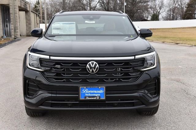 New 2026 Volkswagen Atlas Cross Sport SEL R-Line image 4