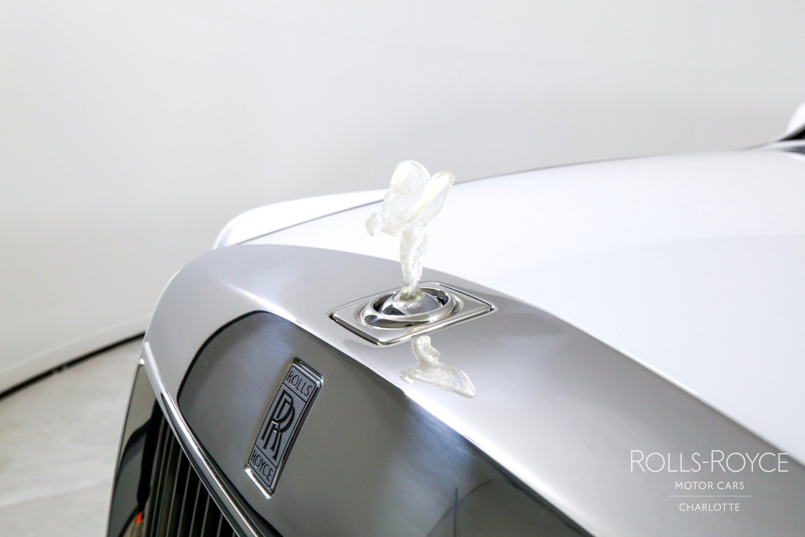 Certified 2024 Rolls-Royce Phantom Sedan RWD image 49