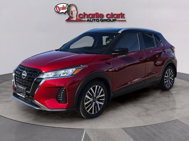 Certified 2024 Nissan Kicks SV FWD image 1