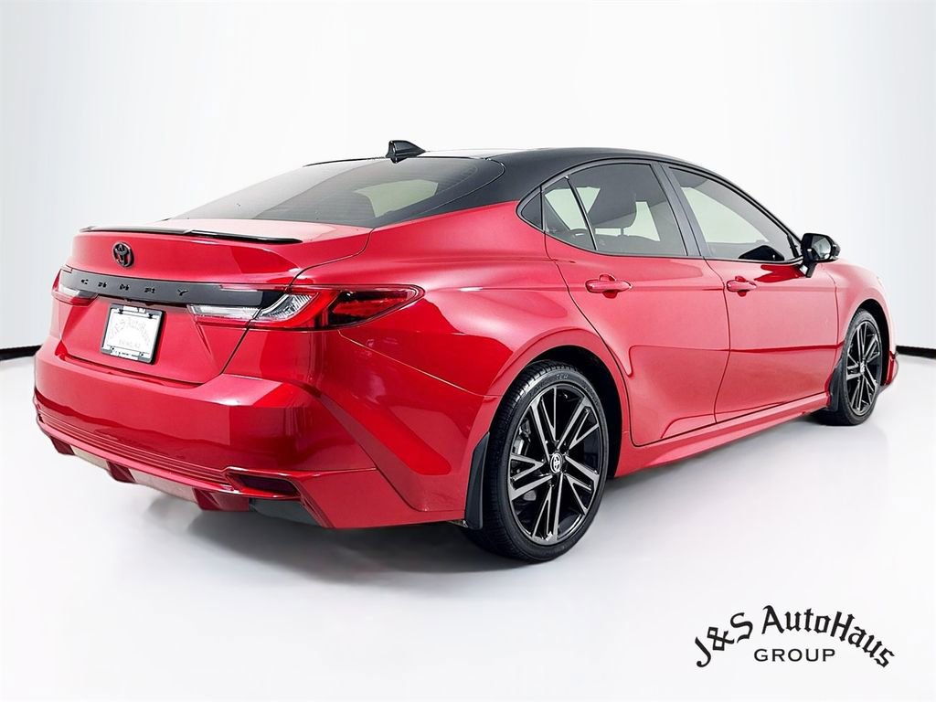Used 2025 Toyota Camry XSE image 7