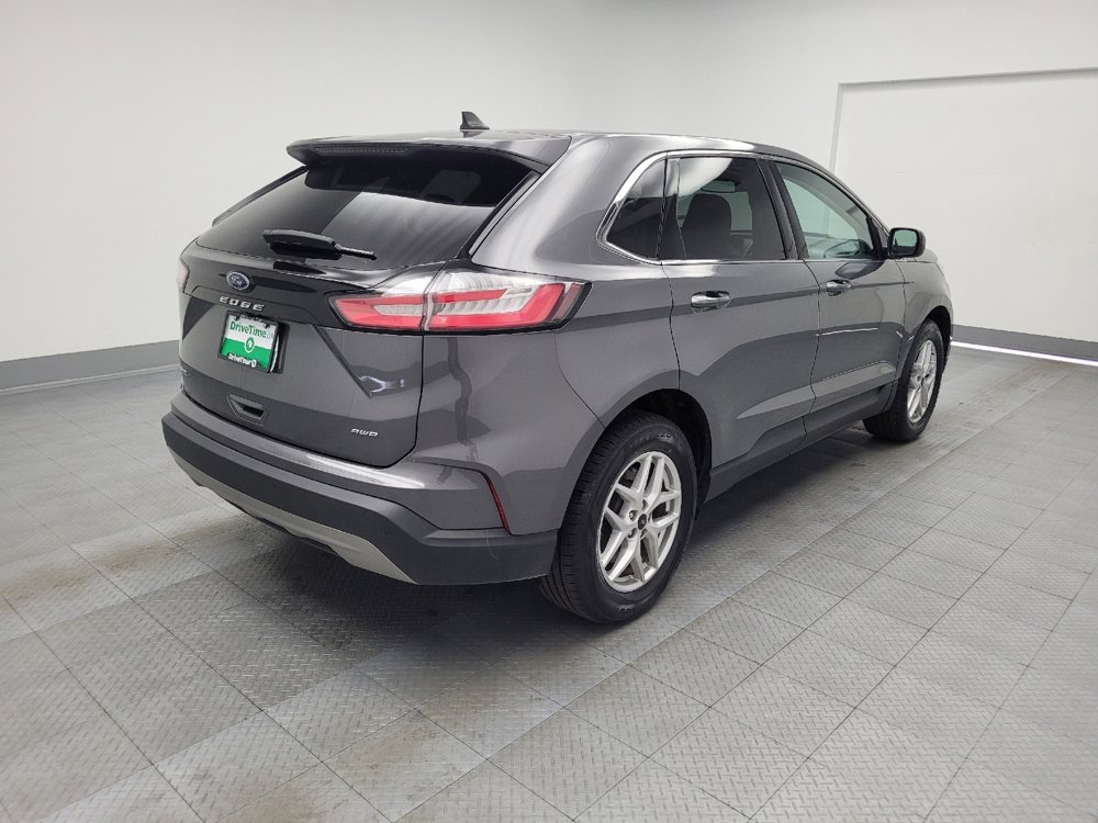 Used 2023 Ford Edge SEL image 9