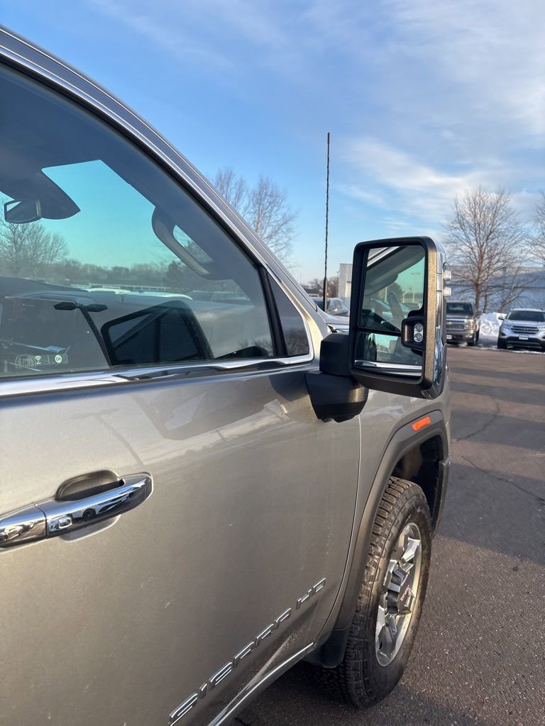 Used 2025 GMC Sierra 2500 SLT w/ SLT Convenience Package image 17