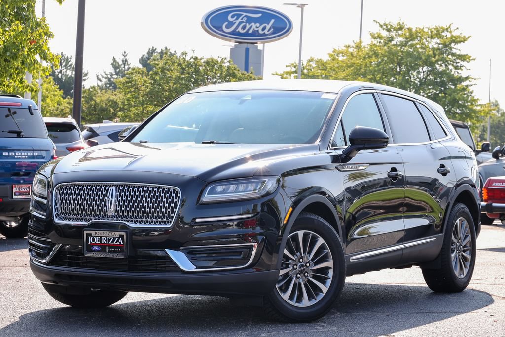 Used 2020 Lincoln Nautilus Premier w/ Equipment Group 101A AWD/4WD image 2