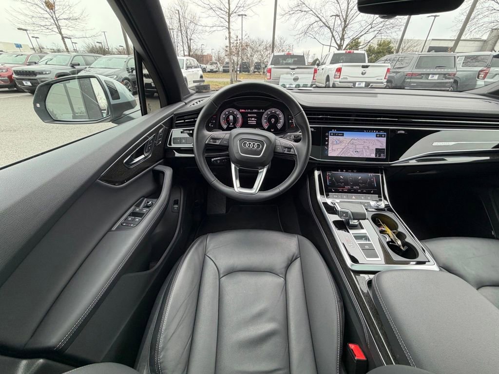 Used 2025 Audi Q7 3.0T Premium Plus image 20