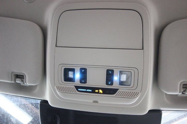 Used 2022 Ford Explorer XLT w/ Equipment Group 202A image 28