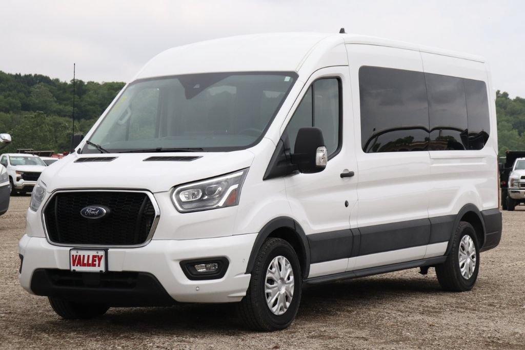 Used 2023 Ford Transit 350 XLT RWD image 5