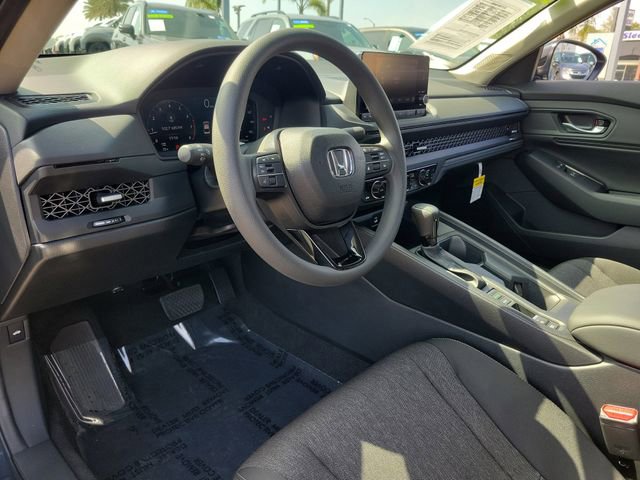Certified 2025 Honda Accord SE image 18