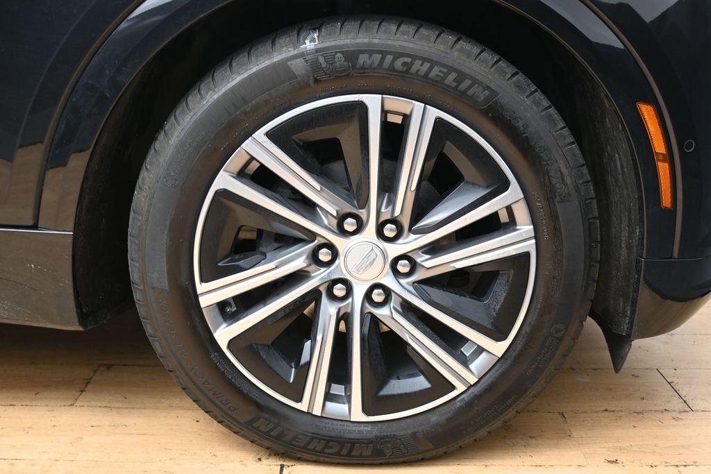 Used 2024 Cadillac Lyriq Luxury AWD/4WD image 14
