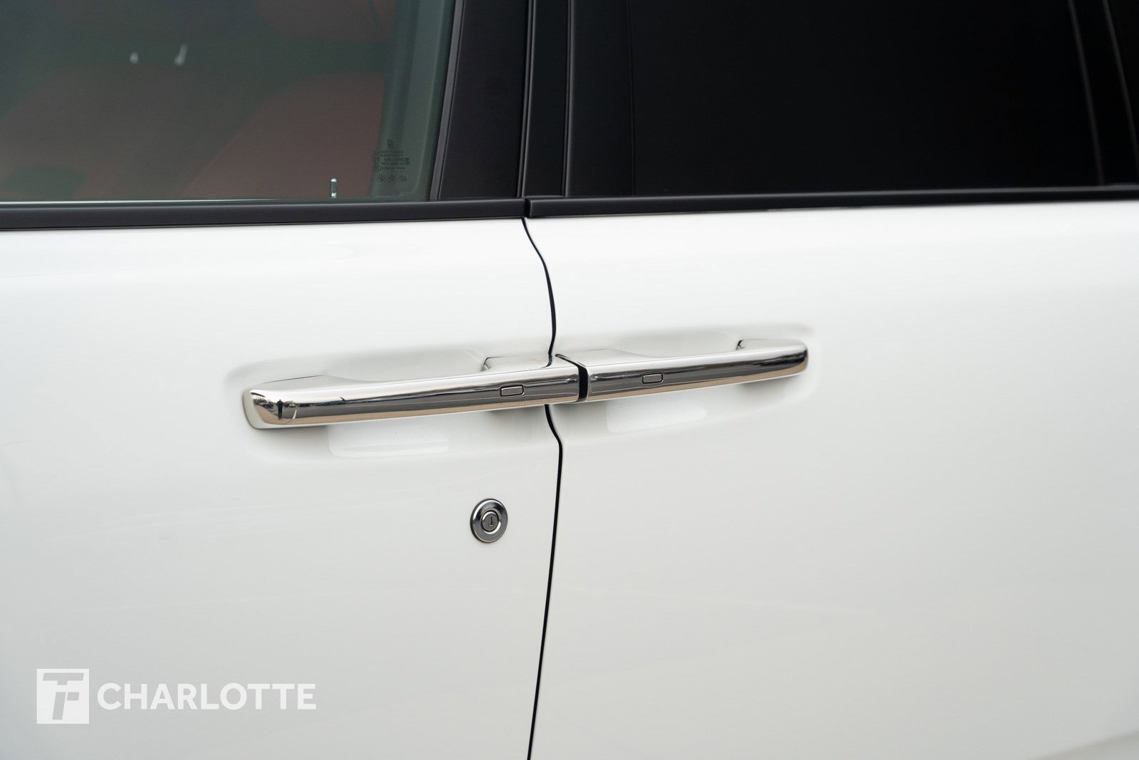 Used 2022 Rolls-Royce Cullinan image 11