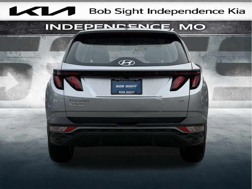 Used 2023 Hyundai Tucson SE image 10