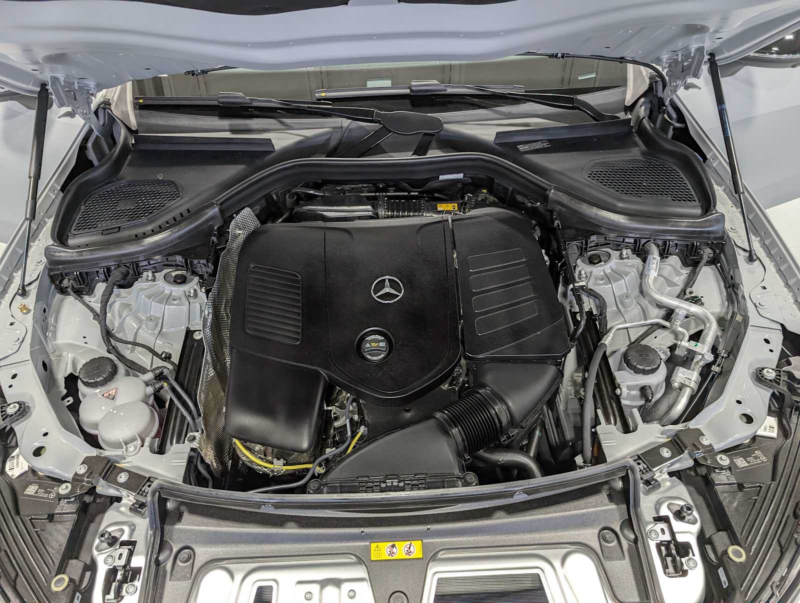 New 2026 Mercedes-Benz GLC 300 4MATIC image 13