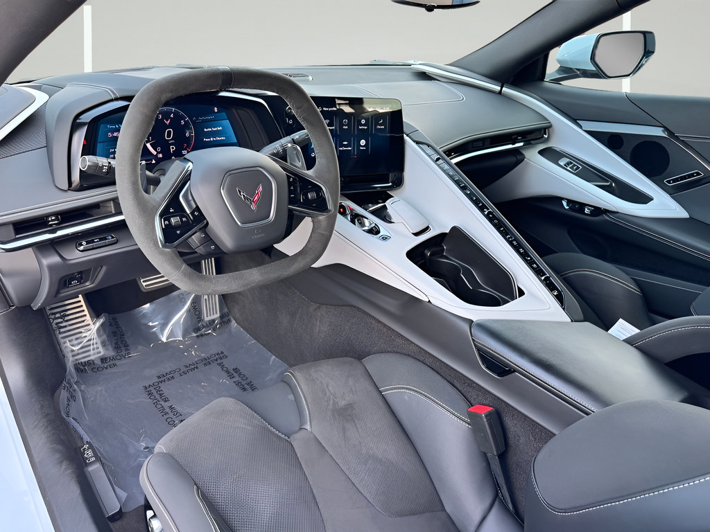 Used 2024 Chevrolet Corvette Stingray Preferred Cpe w/ Stealth Interior Trim Package RWD image 5