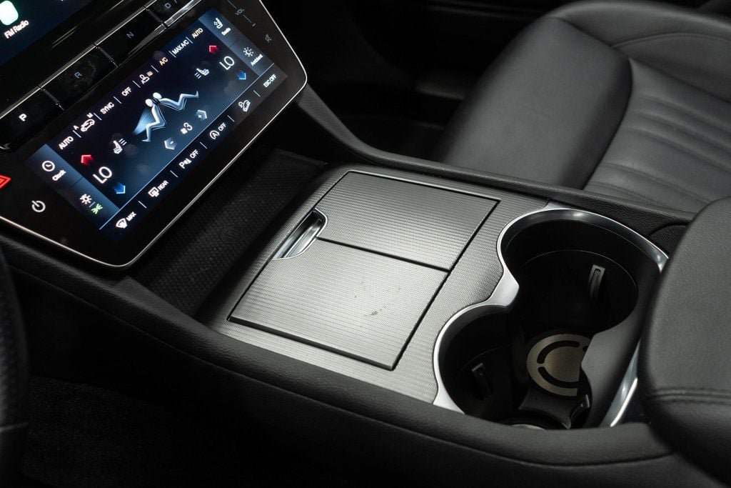 Used 2024 Maserati Grecale GT AWD/4WD image 19