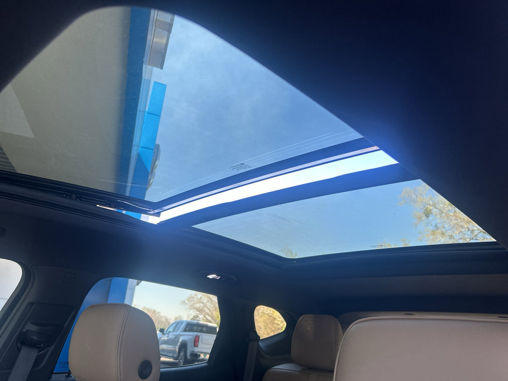 Used 2020 Chevrolet Blazer Premier w/ Driver Confidence II Package image 37