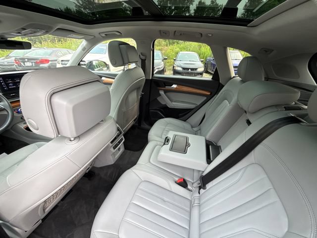 Used 2021 Audi Q5 2.0T Premium Plus w/ Premium Plus Package AWD/4WD image 39