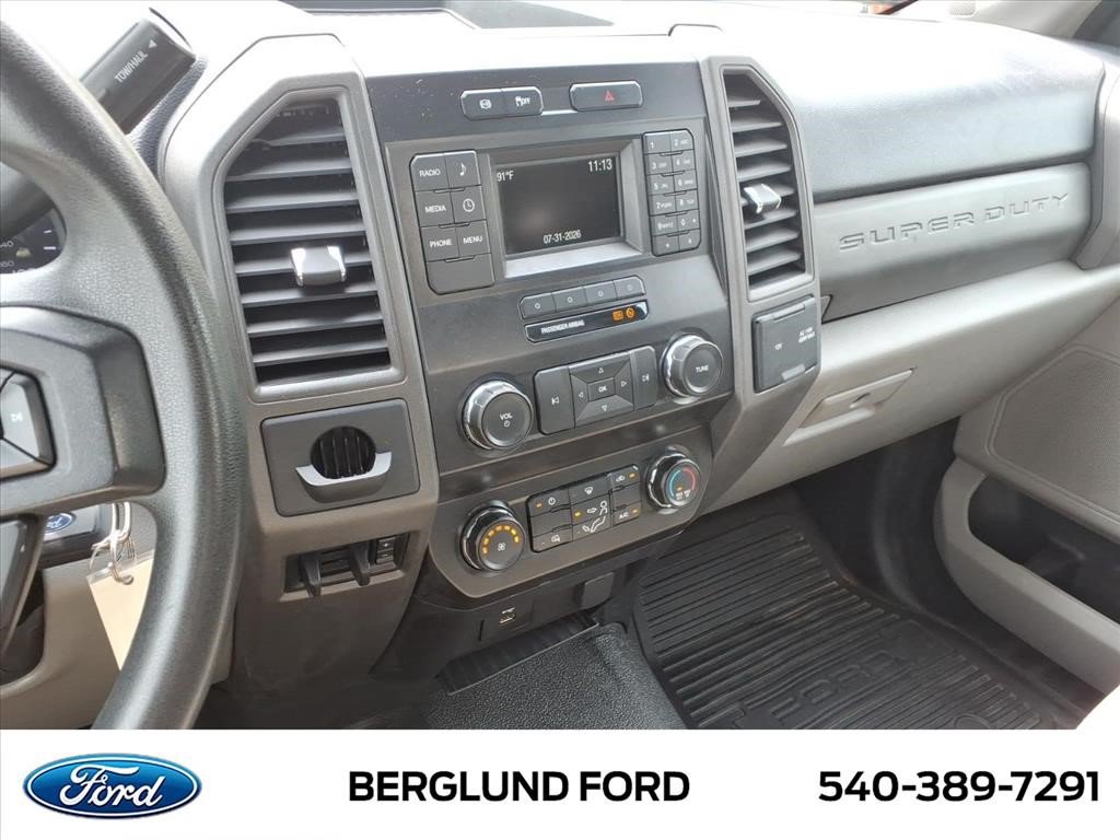 Used 2019 Ford F550 2WD Regular Cab Super Duty image 32