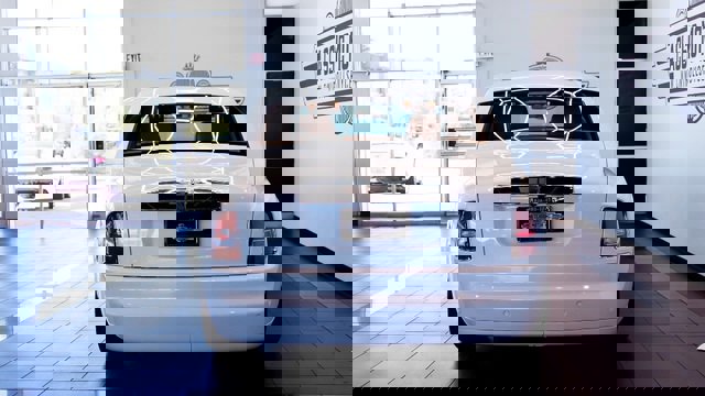 Used 2010 Rolls-Royce Phantom Sedan image 8