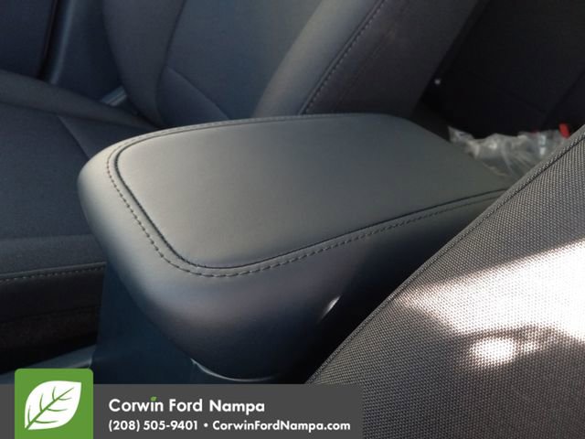 New 2026 Ford Maverick XL image 19