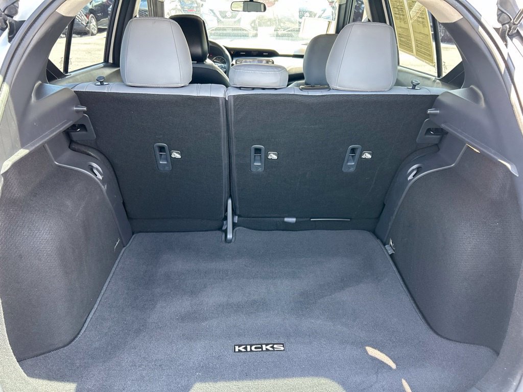Certified 2024 Nissan Kicks SR w/ SR Premium Package FWD image 47