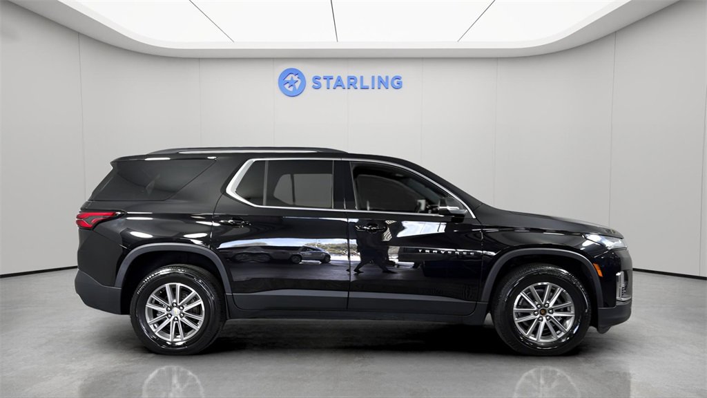 Used 2023 Chevrolet Traverse LT image 11