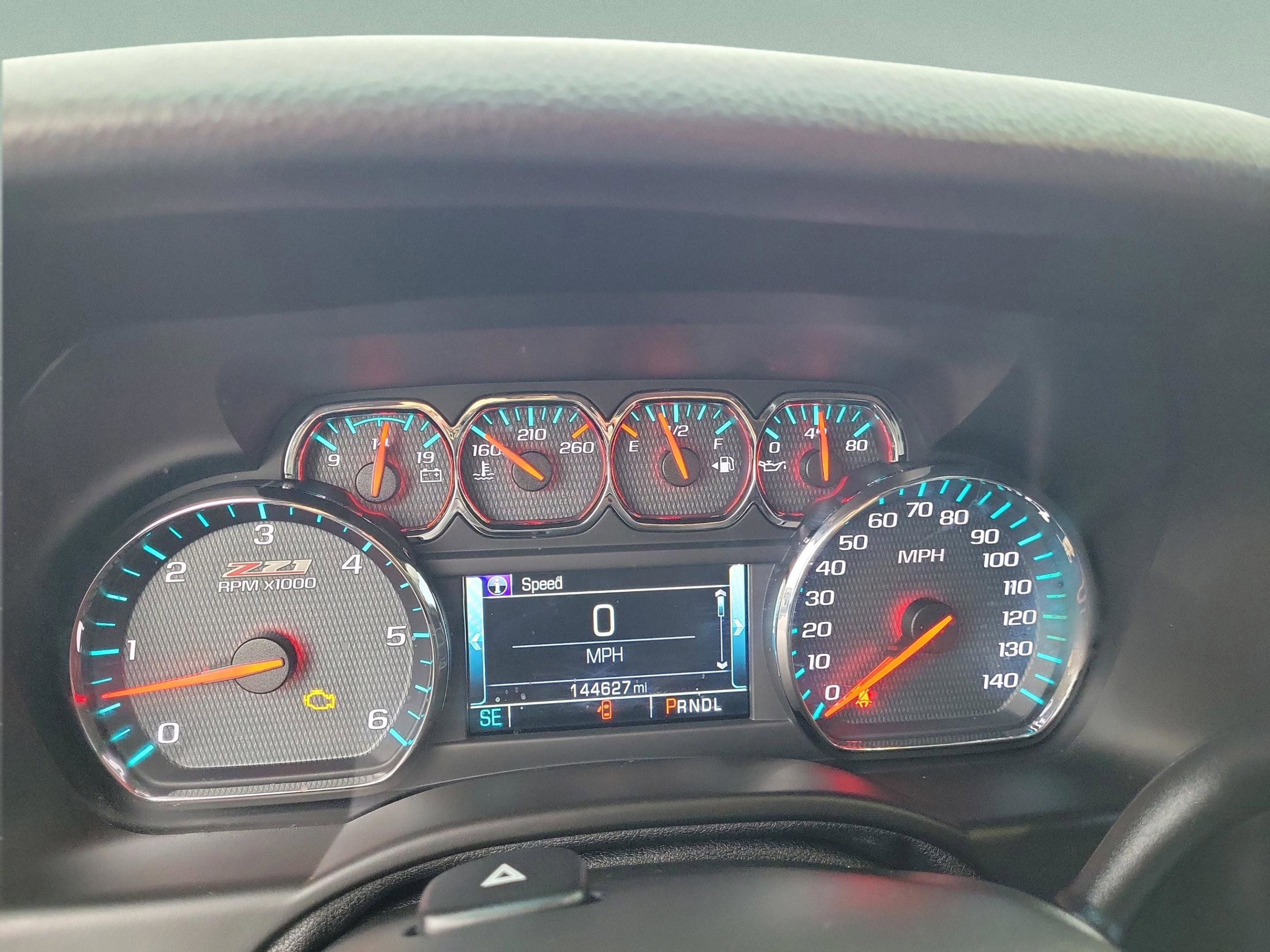 Used 2019 Chevrolet Suburban LT image 31