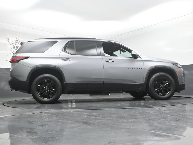 Used 2023 Chevrolet Traverse LT FWD image 59