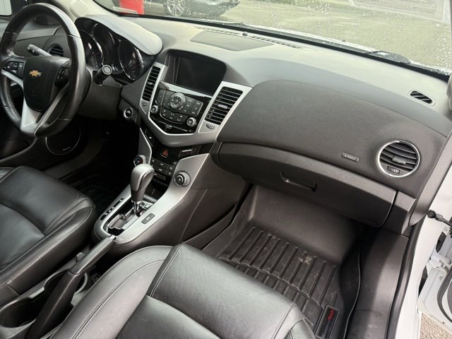 Used 2016 Chevrolet Cruze LTZ w/ Sun, Sound and Sport Package image 29