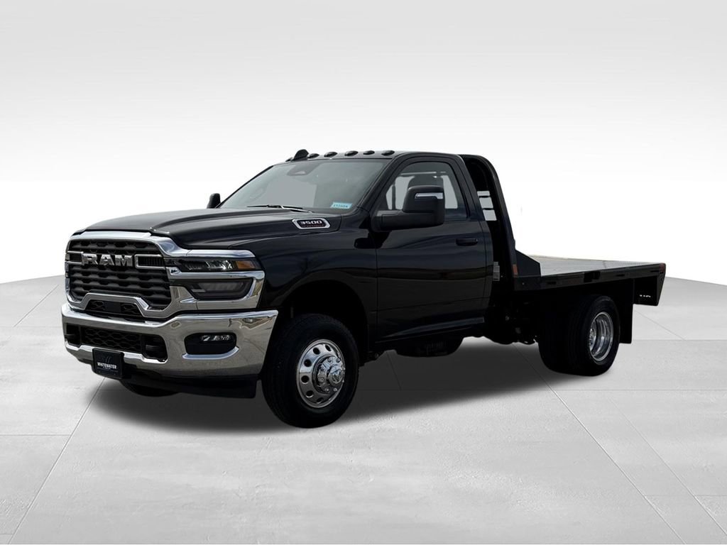 Used 2026 RAM 3500 Tradesman w/ Chrome Appearance Group AWD/4WD image 2