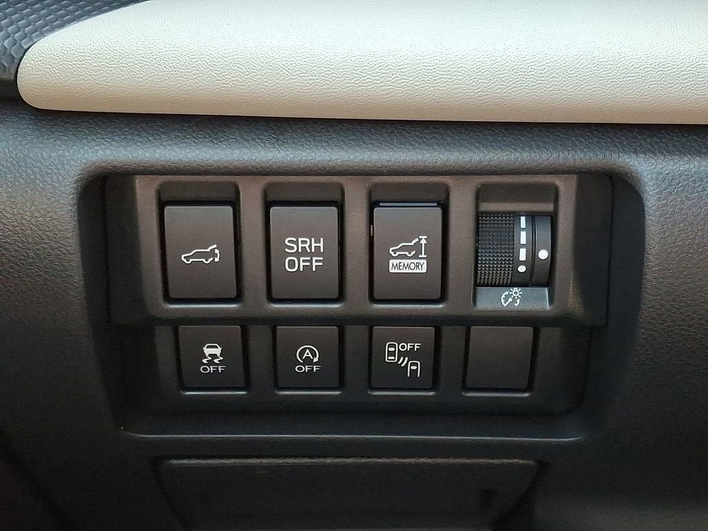 Used 2023 Subaru Forester Limited AWD/4WD image 23