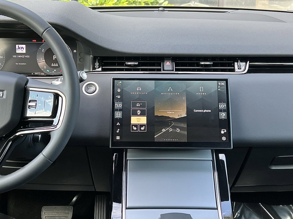 Used 2025 Land Rover Range Rover Evoque S image 42