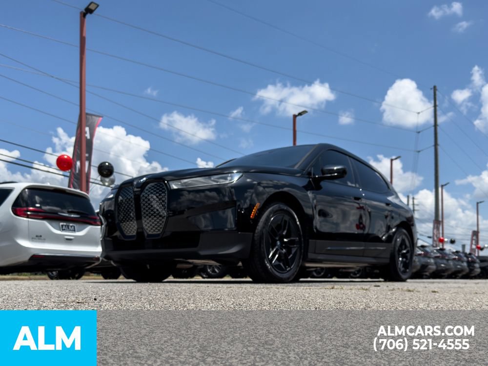 Used 2024 BMW iX xDrive50 w/ Convenience Package AWD/4WD image 35