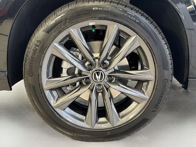 New 2026 Acura ADX A-Spec FWD image 32