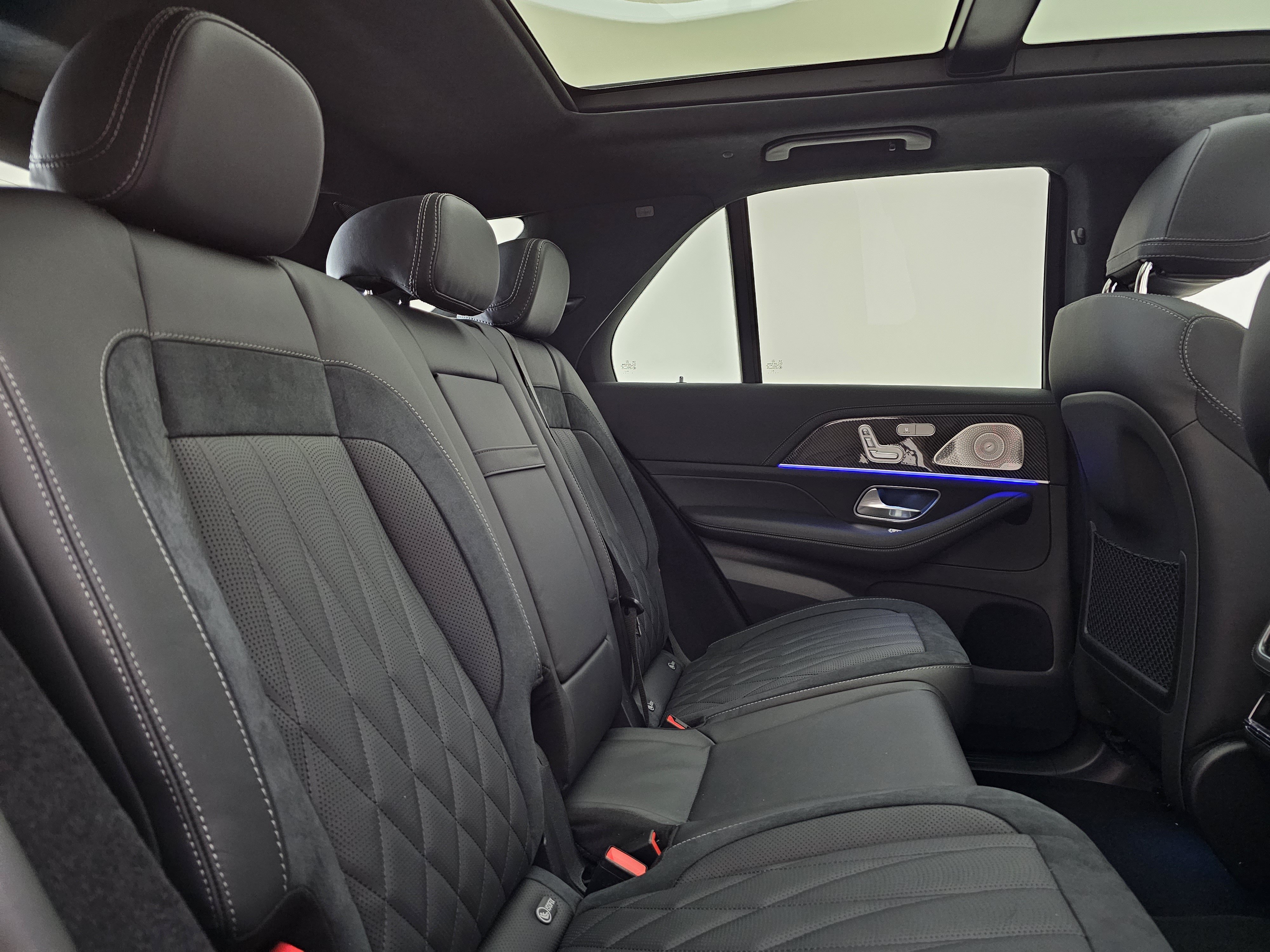 New 2026 Mercedes-Benz GLE 63 AMG S image 28