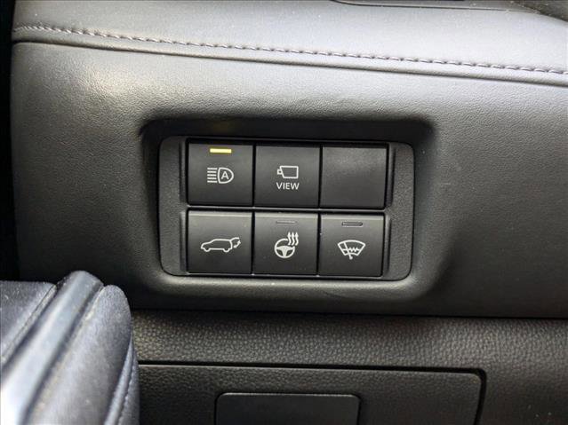 Used 2020 Toyota Highlander Platinum image 10