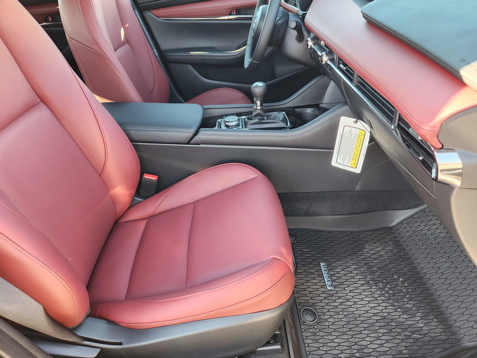 New 2026 MAZDA MAZDA3 2.5 S Hatchback w/ Premium Pkg FWD image 15