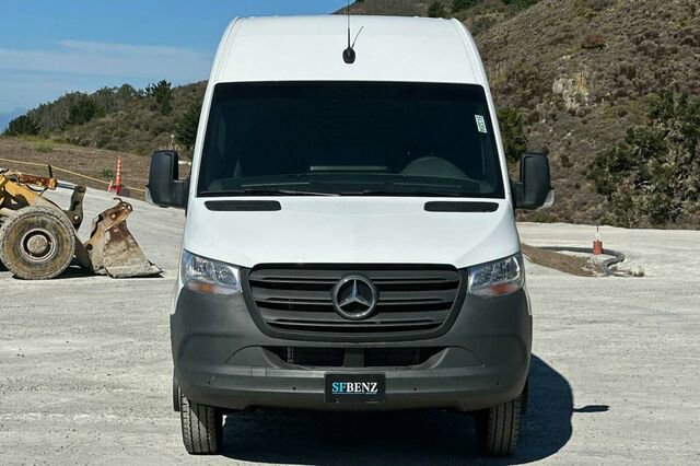 Used 2024 Mercedes-Benz Sprinter 3500 image 6