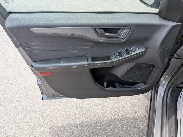 Certified 2023 Ford Escape Active AWD/4WD image 6
