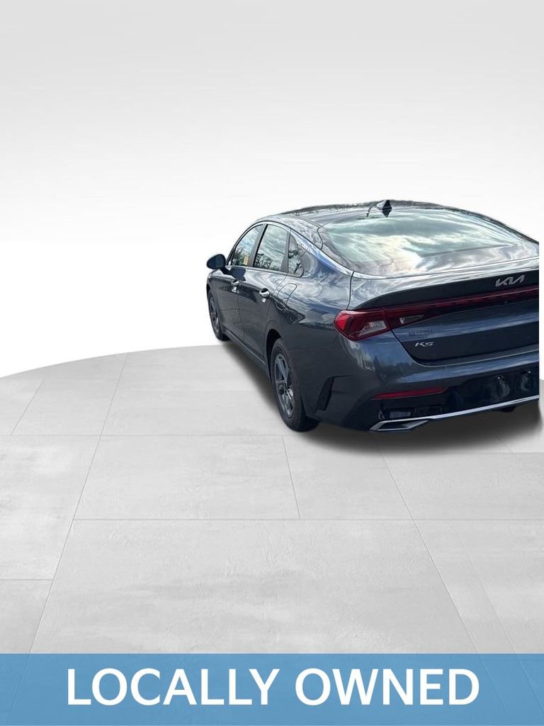 Used 2022 Kia K5 LXS image 3