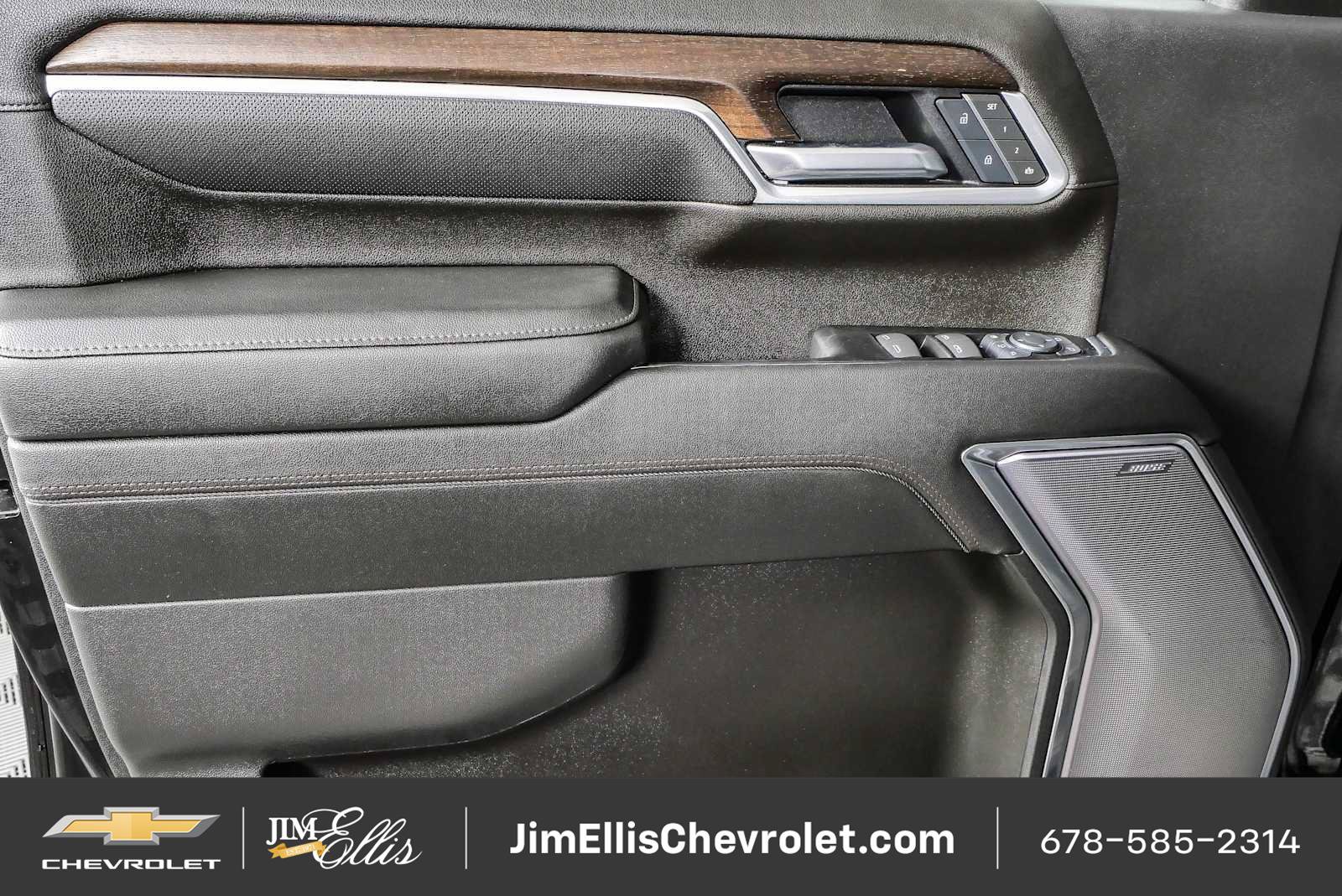 Certified 2025 Chevrolet Silverado 2500 High Country w/ High Country Premium Package AWD/4WD image 6