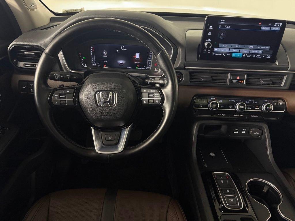 Used 2024 Honda Pilot Elite image 12
