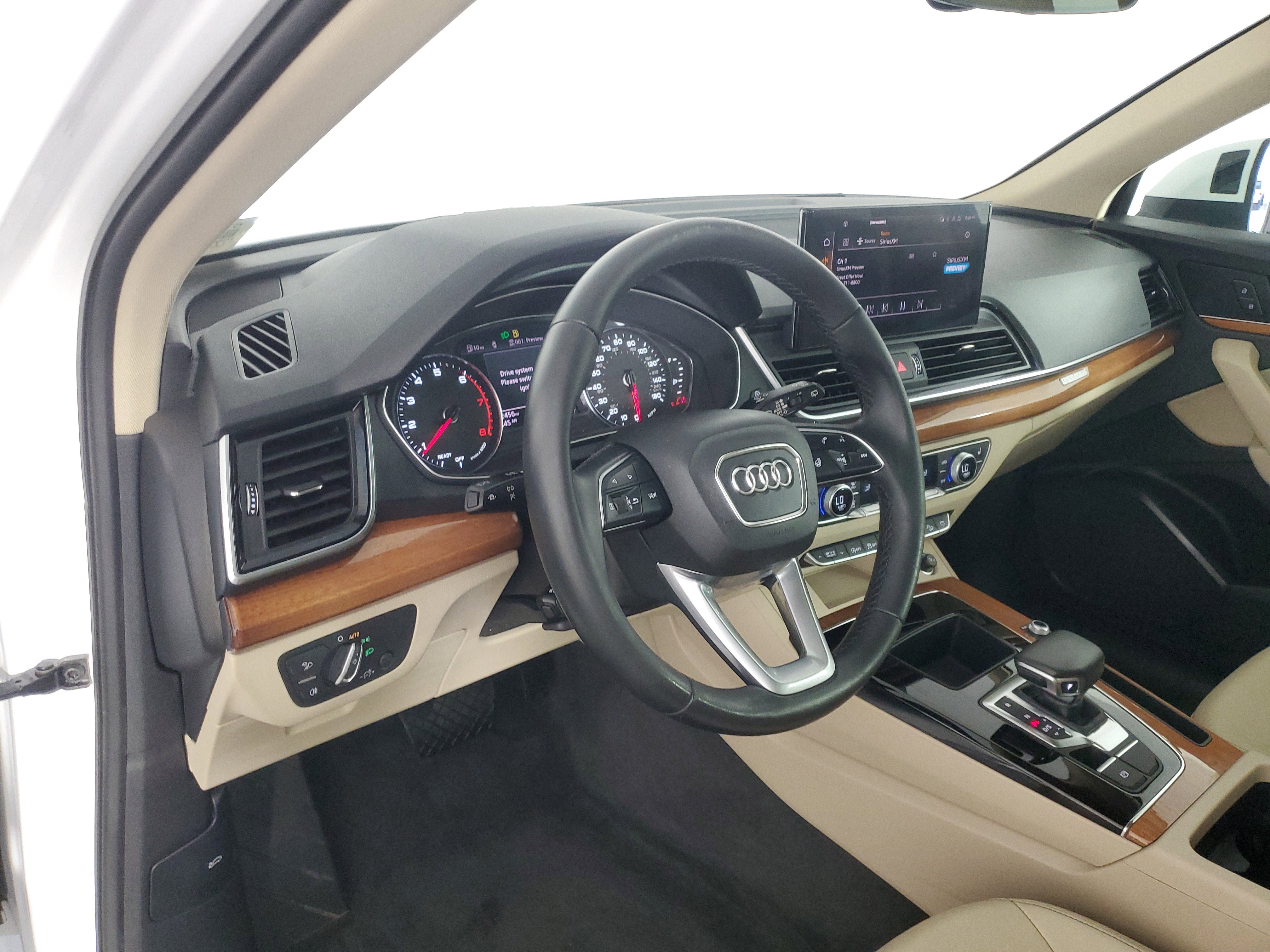 Used 2021 Audi Q5 2.0T Premium w/ Convenience Package AWD/4WD image 11