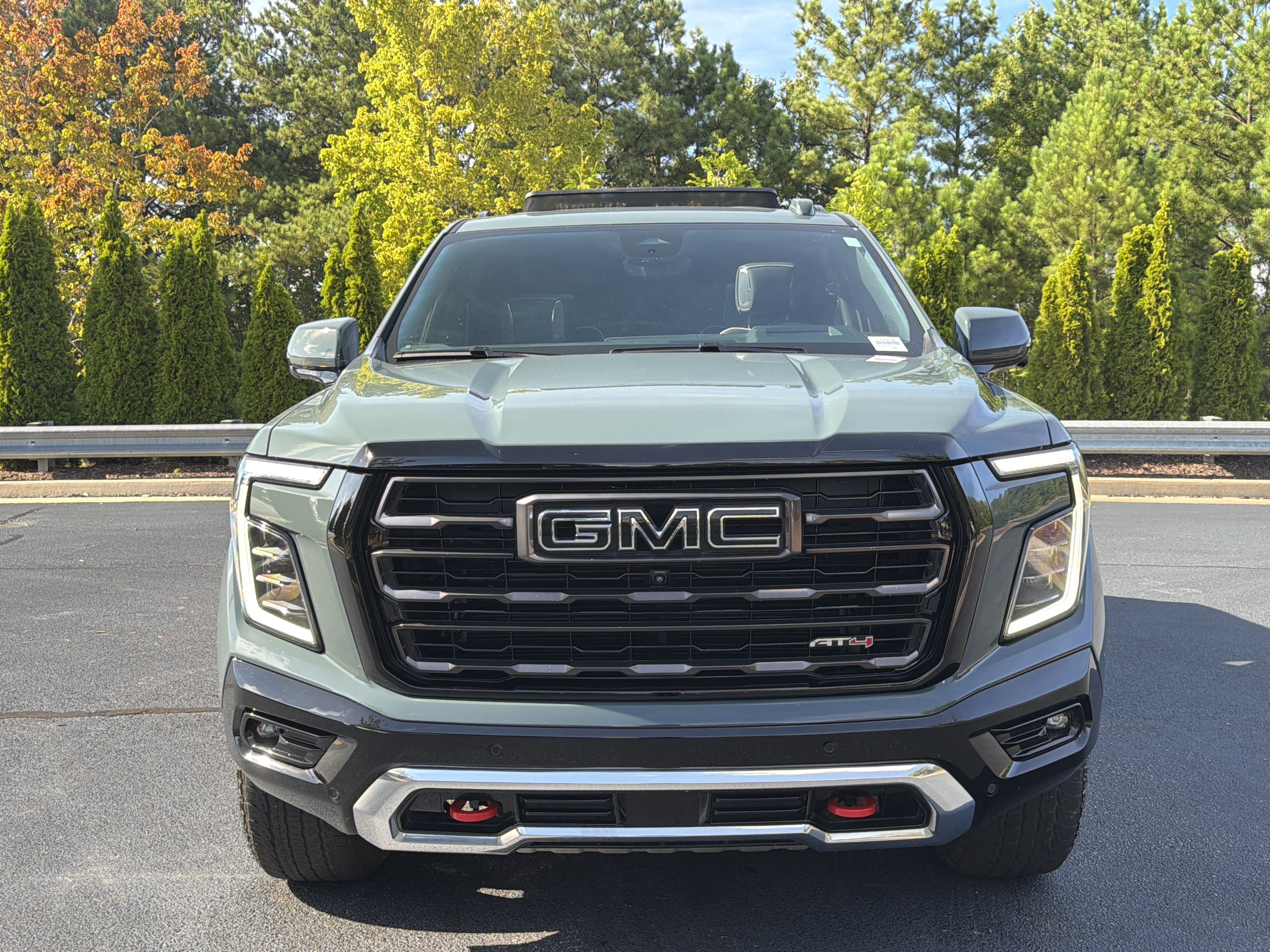 Used 2025 GMC Yukon AT4 Ultimate AWD/4WD image 13