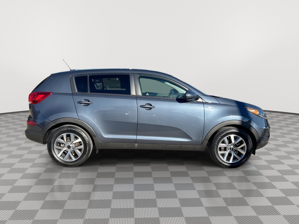 Used 2016 Kia Sportage LX AWD/4WD image 12