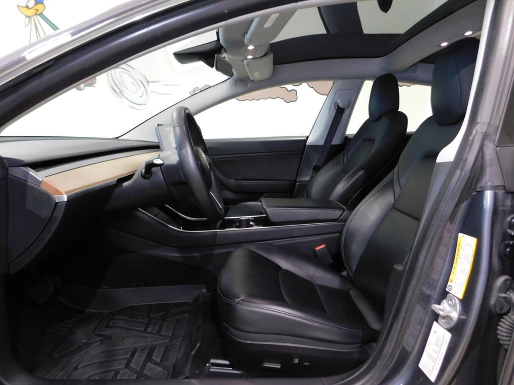 Used 2020 Tesla Model 3 Long Range AWD/4WD image 31