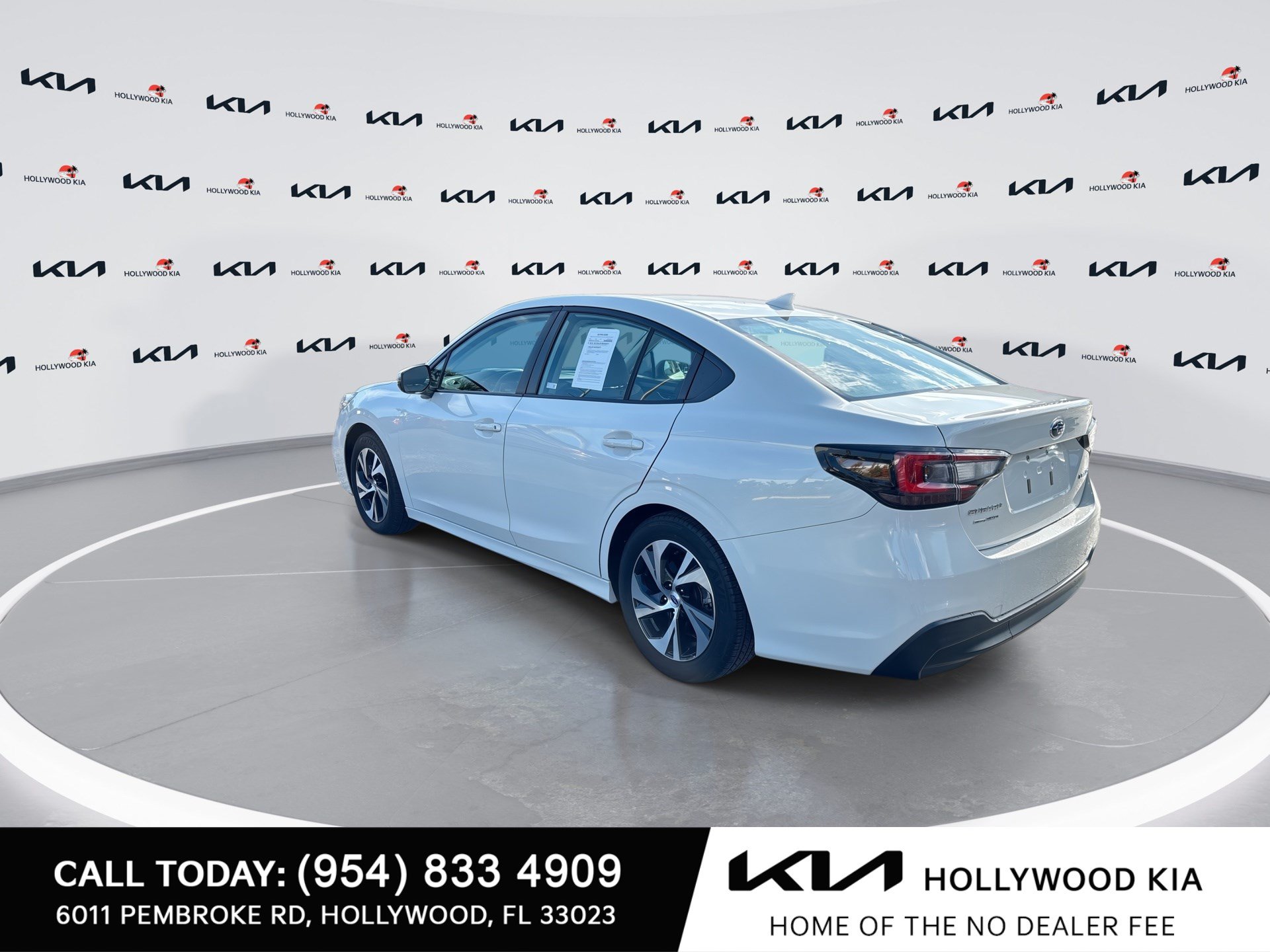 Used 2024 Subaru Legacy Premium AWD/4WD image 6