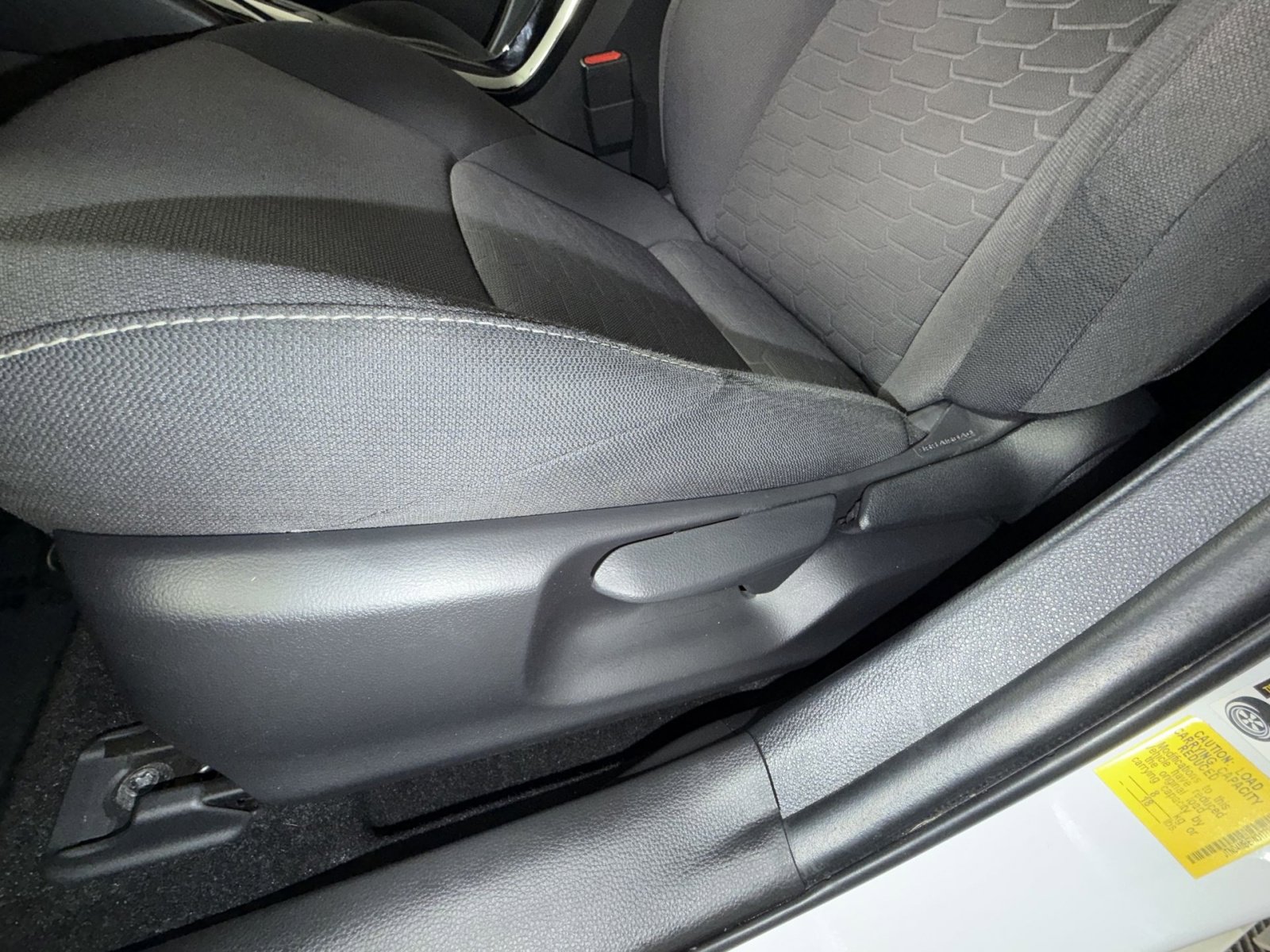 Used 2022 Toyota Corolla SE image 14