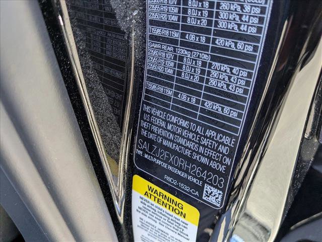 Used 2024 Land Rover Range Rover Evoque S image 28