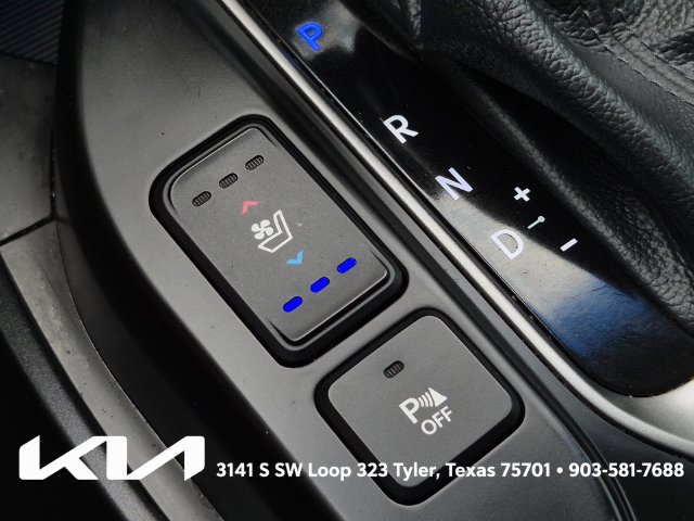 Used 2018 Hyundai Santa Fe Limited FWD image 45